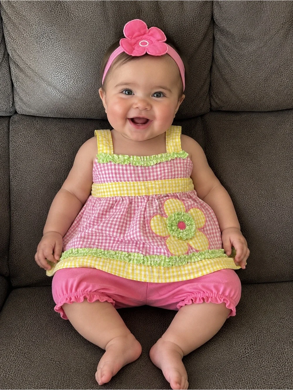 Bundle of 4 Outfits - Size Girls 12 Months -